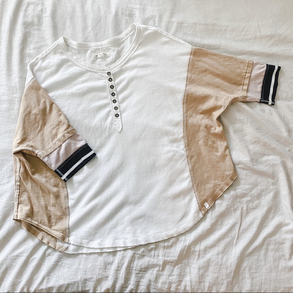 WE THE FREE OVERSIZED HENLEY